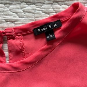 Woman size large blouse